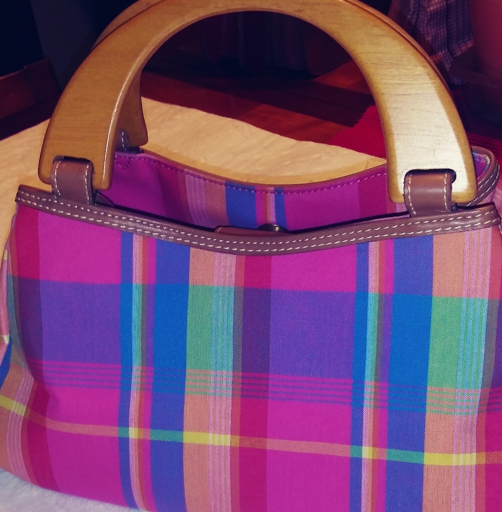 Hand bag